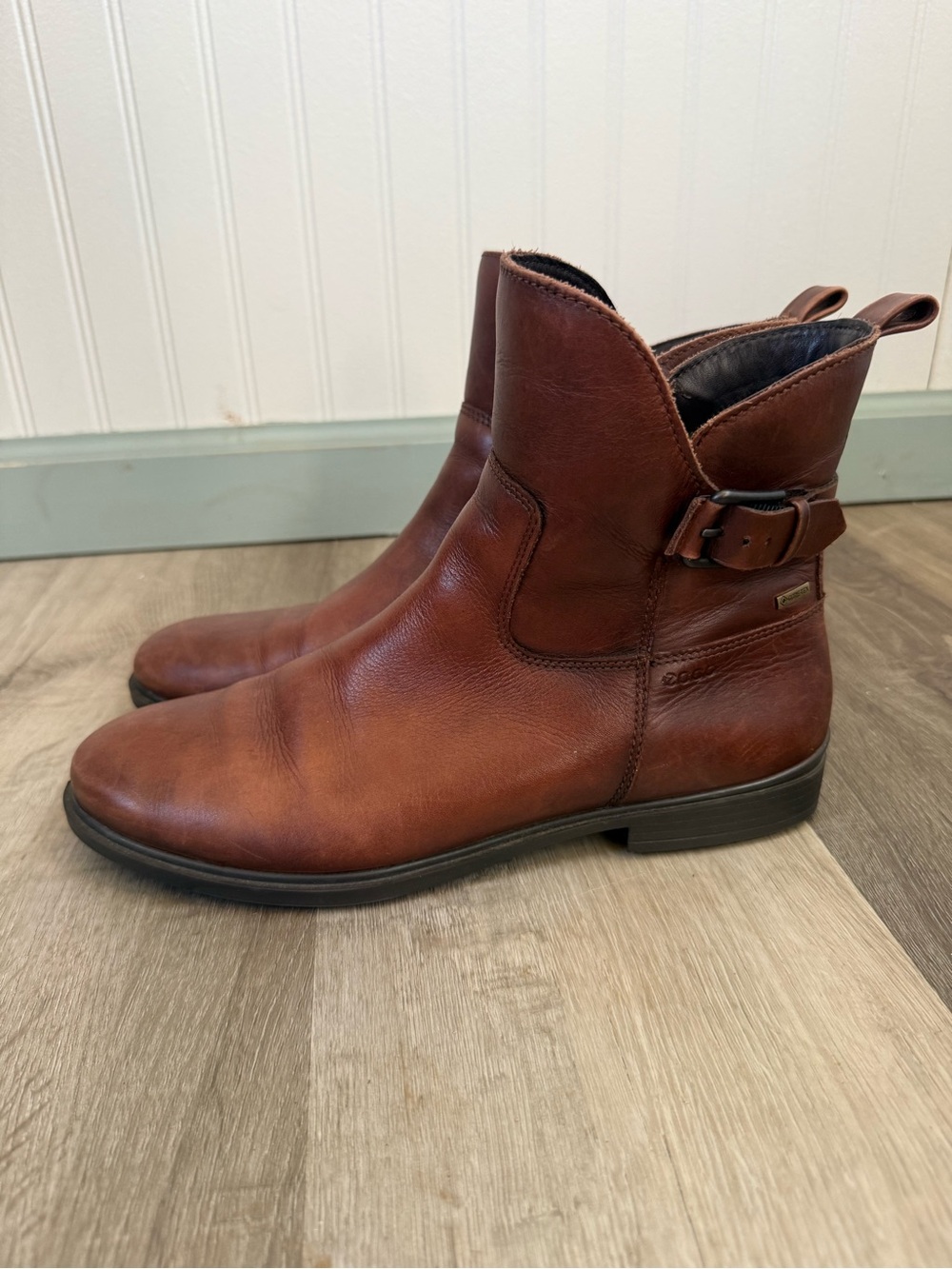 ECCO Womens Goretex Boot Brown 10 41